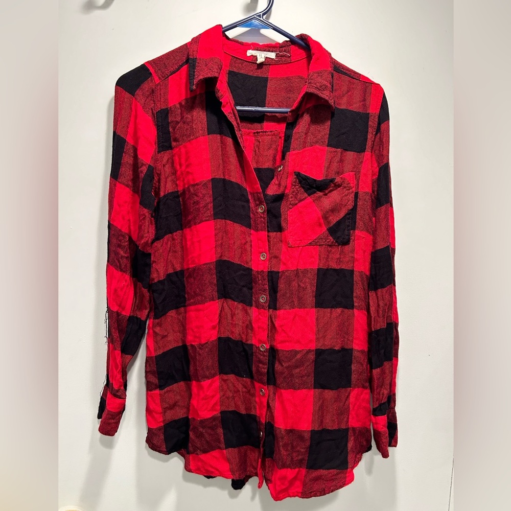 Maurices, small red and black flannel